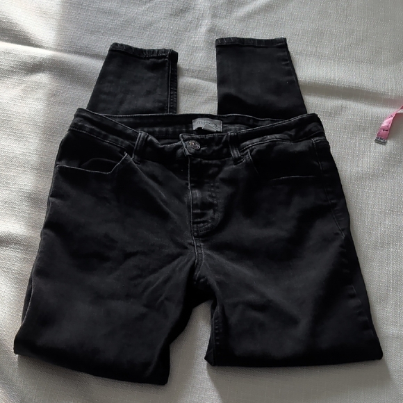 Maurices Denim - Black Women's Stretch Skinny Jeans